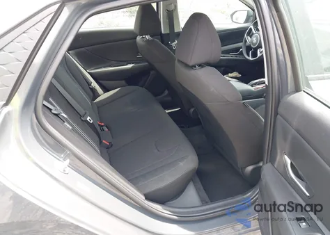 2024 Hyundai Elantra Sel from USA, damaged, VIN KMHLM4DGXRU658961